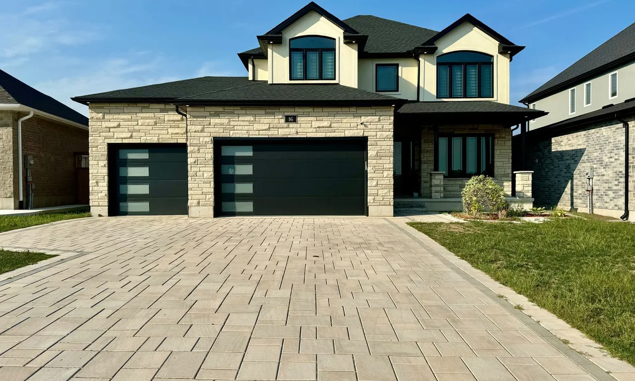 16 Hazelwood Pass,, Thames Centre, ON N0L 1G2