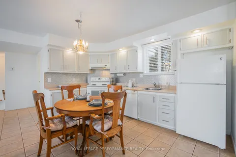 1731 Henry Cres, Champlain, ON K6A 2R2