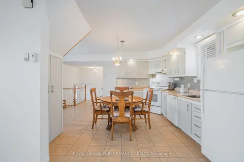 1731 Henry Cres, Champlain, ON K6A 2R2