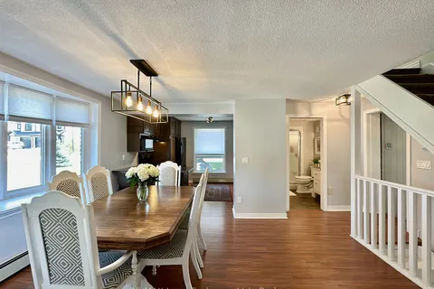 1186 QUEEN St, Kincardine, ON N2Z 1G5