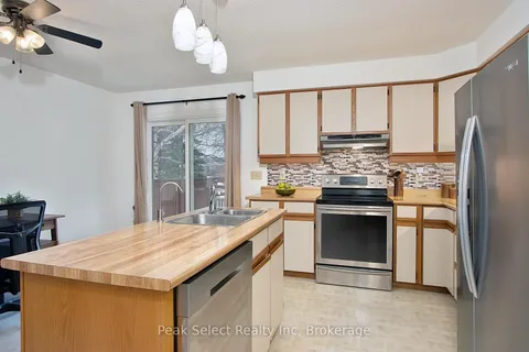 68 Devon Dr, South Huron, ON N0M 1S3