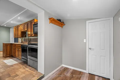 221 James St, Central Huron, ON N0M 1L0