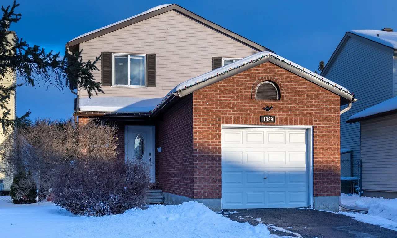 1829 Prestwick Dr, Orleans - Cumberland and Area, ON K1E 2R7