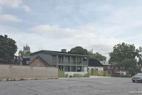 166 West Street, Kingston, ON K7L 2H4
