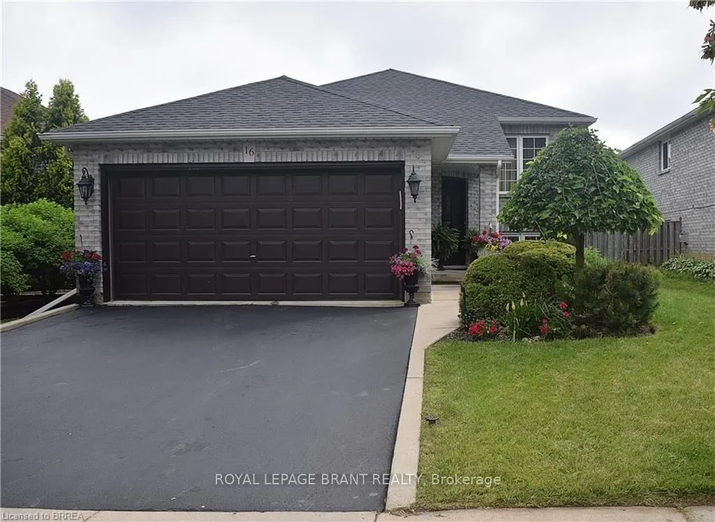 16 Mcguiness Drive, Brantford, ON N3T 6M5