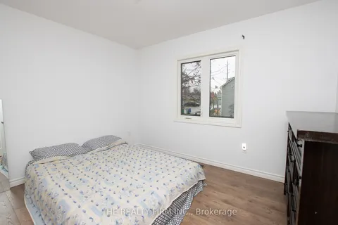 141 Cambridge St, Goderich, ON N7A 2Y5
