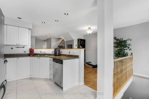 2044 Scully Way, Orleans - Cumberland and Area, ON K4A 4L8