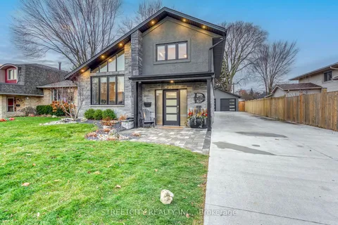 1091 Salisbury St, Sarnia, ON N7S 3V6