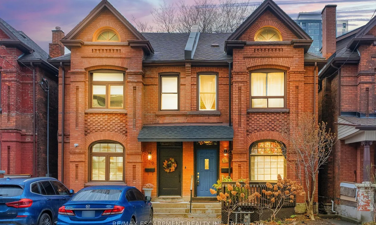 18 Spring St, Hamilton, ON L8N 2N9