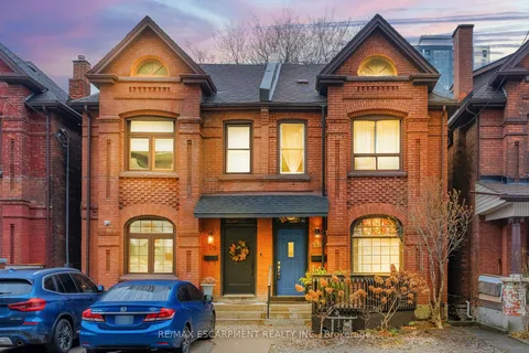 18 Spring St, Hamilton, ON L8N 2N9