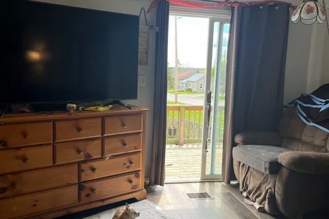 146 First St, Deseronto, ON K0K 1X0