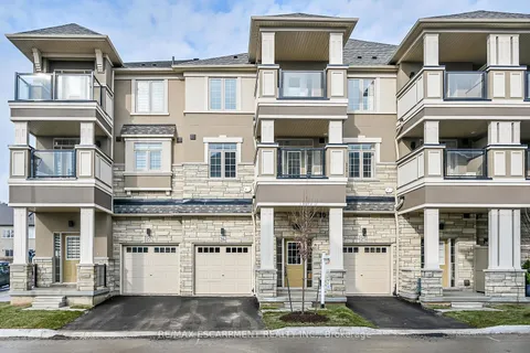 305 Garner Rd, Hamilton, ON L9G 3K9
