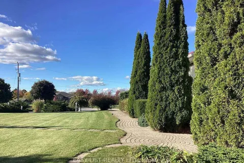 2 Joanne Crescent, Minto, ON N0G 2L0