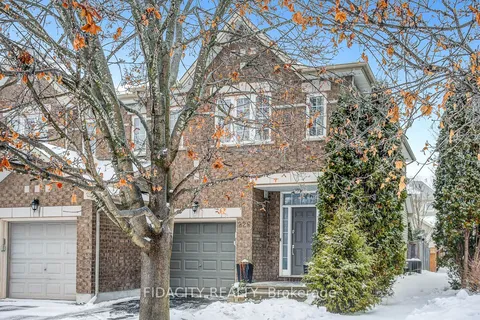 226 Saddlesmith Circ, Kanata, ON K2M 2Z1