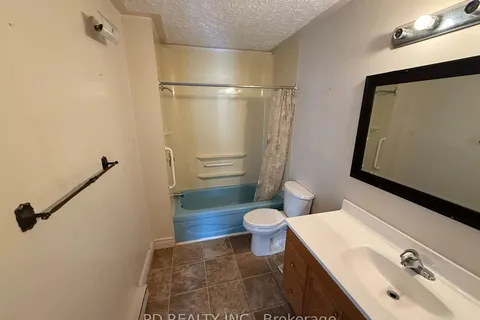 32299 Highway 17, Deep River, ON K0J 1P0