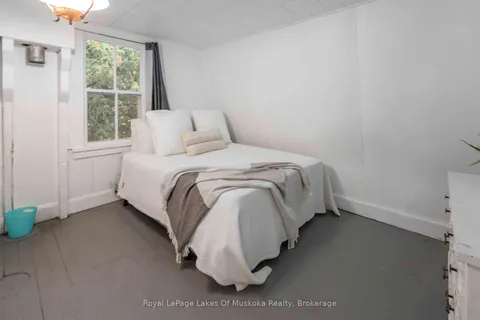 1066 FERGUSON Rd, Armour, ON P0A 1L0