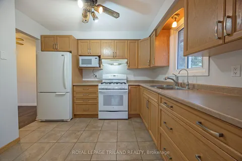 110 Hazelwood Cres, Central Elgin, ON N0L 1B0