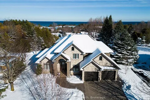 134 LOUISA St, Blue Mountains, ON N0H 2P0