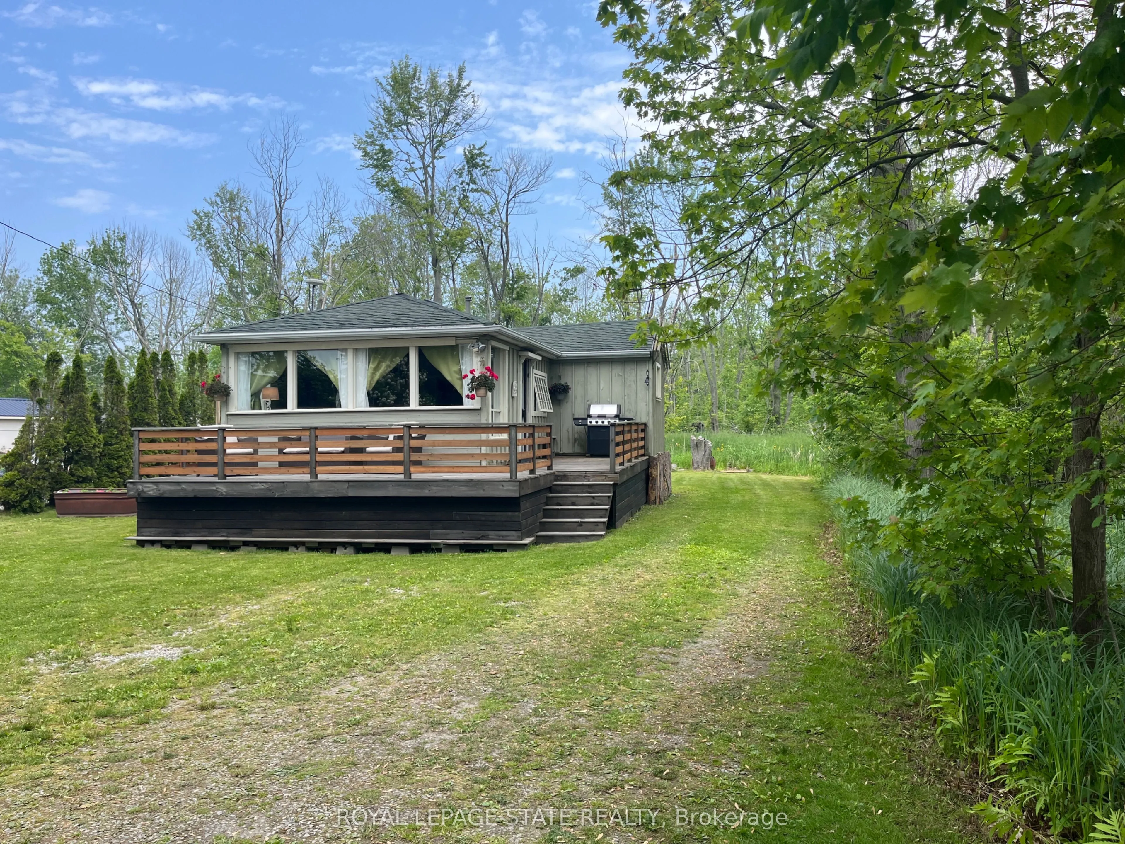 826 Sandy Bay Road, Haldimand, ON N1A 2W6