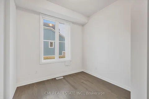 12 OAKMONT Dr, Loyalist, ON K0H 1G0