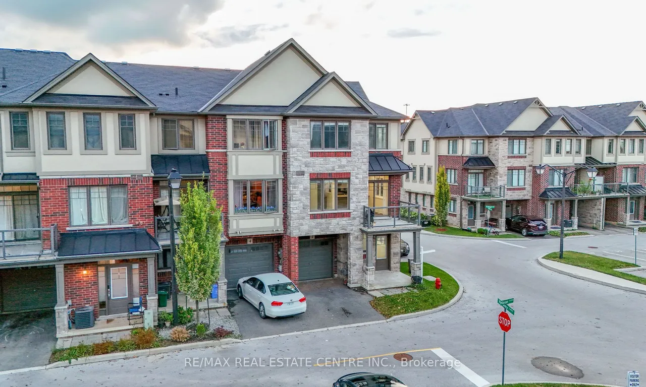 2 Near Lane, Hamilton, ON L9G 0H2