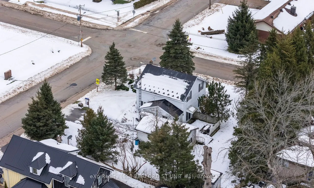 540 McNaughton St, South Bruce Peninsula, ON N0H 2T0