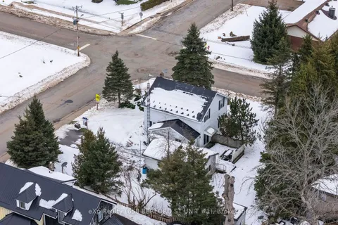 540 McNaughton St, South Bruce Peninsula, ON N0H 2T0