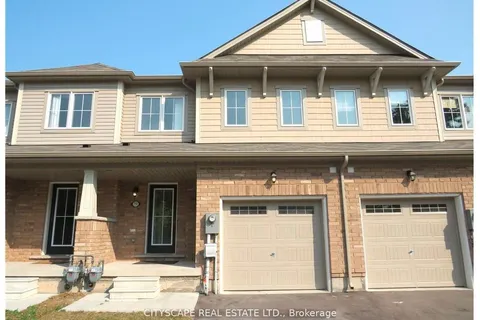 7771 White Pine Cres, Niagara Falls, ON L2H 3R5
