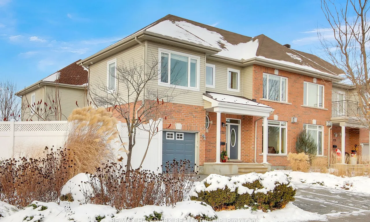 271 Stedman St, Blossom Park - Airport and Area, ON K1T 0C1