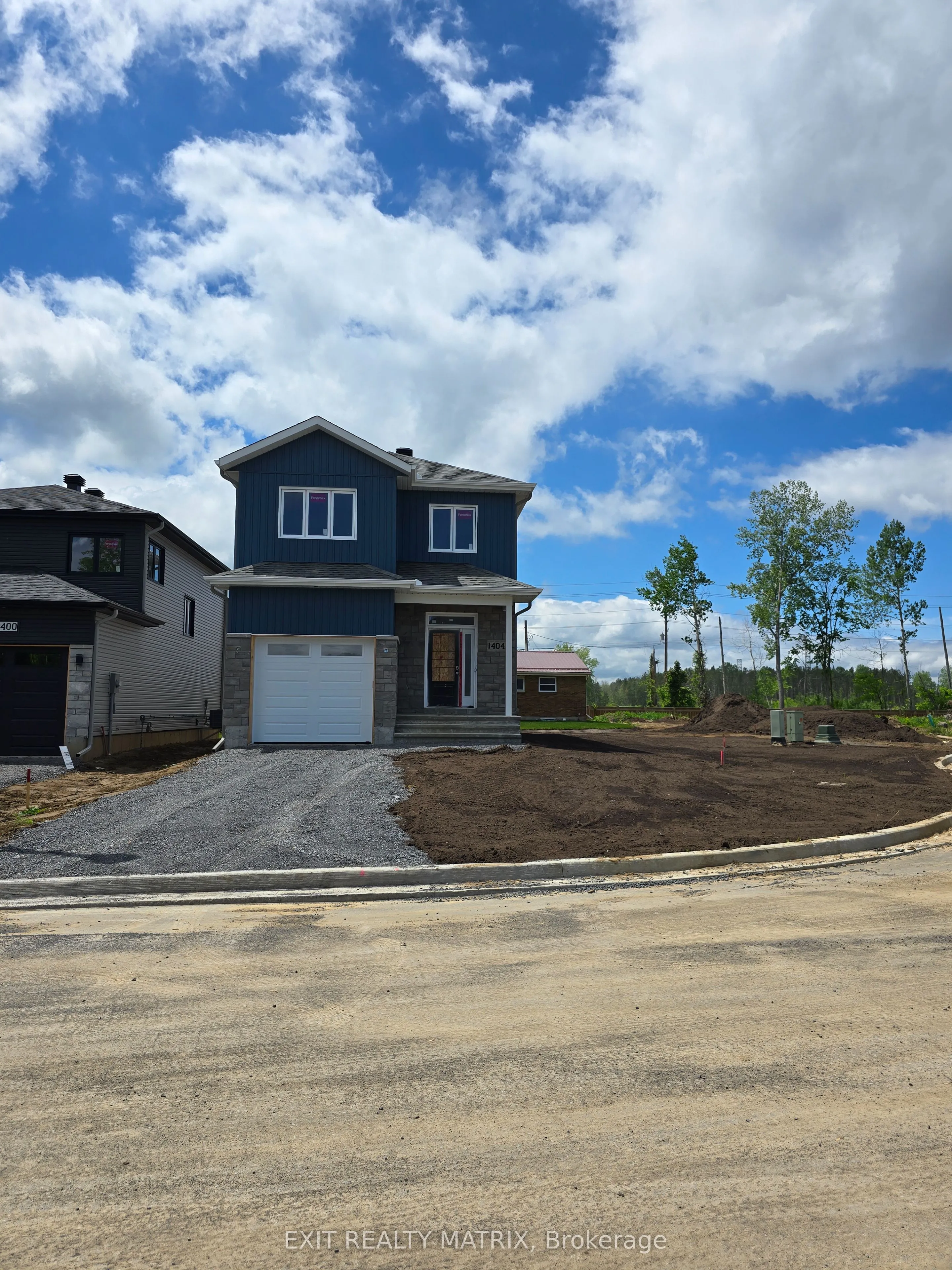 1404 Caroline Court, Cornwall, ON K6J 0C5