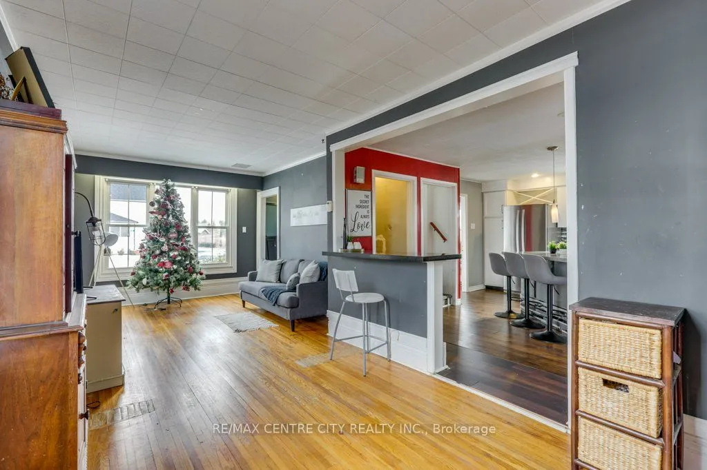 Detached kitchen at 22 Ann St Lambton Shores