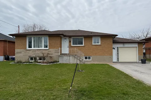 14 Janet Street, Port Colborne, ON L3K 2E7