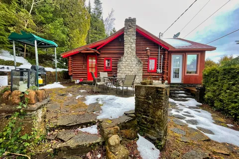 155 North Shore Road, Northern Bruce Peninsula, ON N0H 1W0