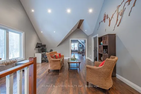 316 1/2 Riverside Drive, Kawartha Lakes, ON K0M 1A0