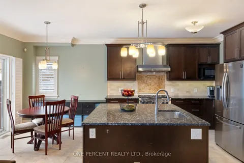 4157 Canyon Walk Dr, Blossom Park - Airport and Area, ON K1V 1R2