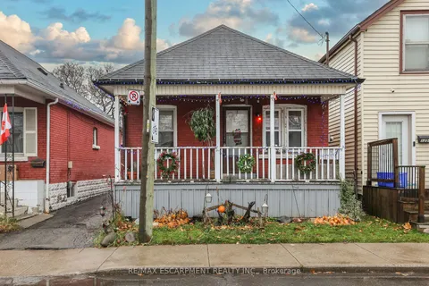 1256 Cannon St, Hamilton, ON L8H 1V3