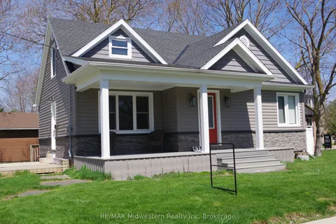 575 Barber Avenue, North Perth, ON N4W 1S4