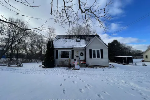 2714 Television Rd, Douro-Dummer, ON K9L 1E5