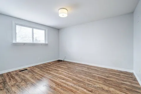 77 Orchard Park Rd, Kawartha Lakes, ON K9V 4V8