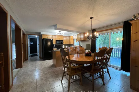 502230 Grey Rd 1 Rd, Georgian Bluffs, ON N0H 2T0