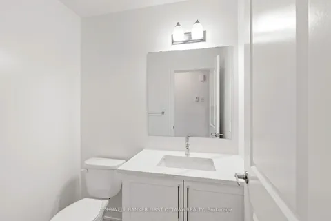 599 KNOTRIDGE St, Orleans - Convent Glen and Area, ON K1W 0C7