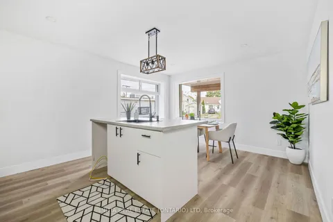 160 Scott St, North Huron, ON N0G 2W0