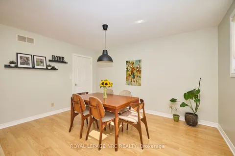 247 Humboldt Pkwy, Port Colborne, ON L3K 2H7