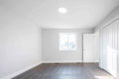 18 Clayton John Avenue, Brighton, ON K0K 1H0