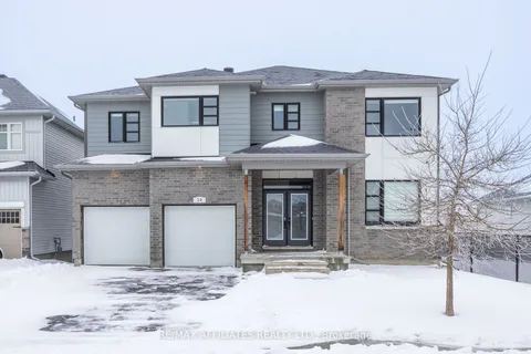 30 Salamander Way, Blossom Park - Airport and Area, ON K1X 0E9