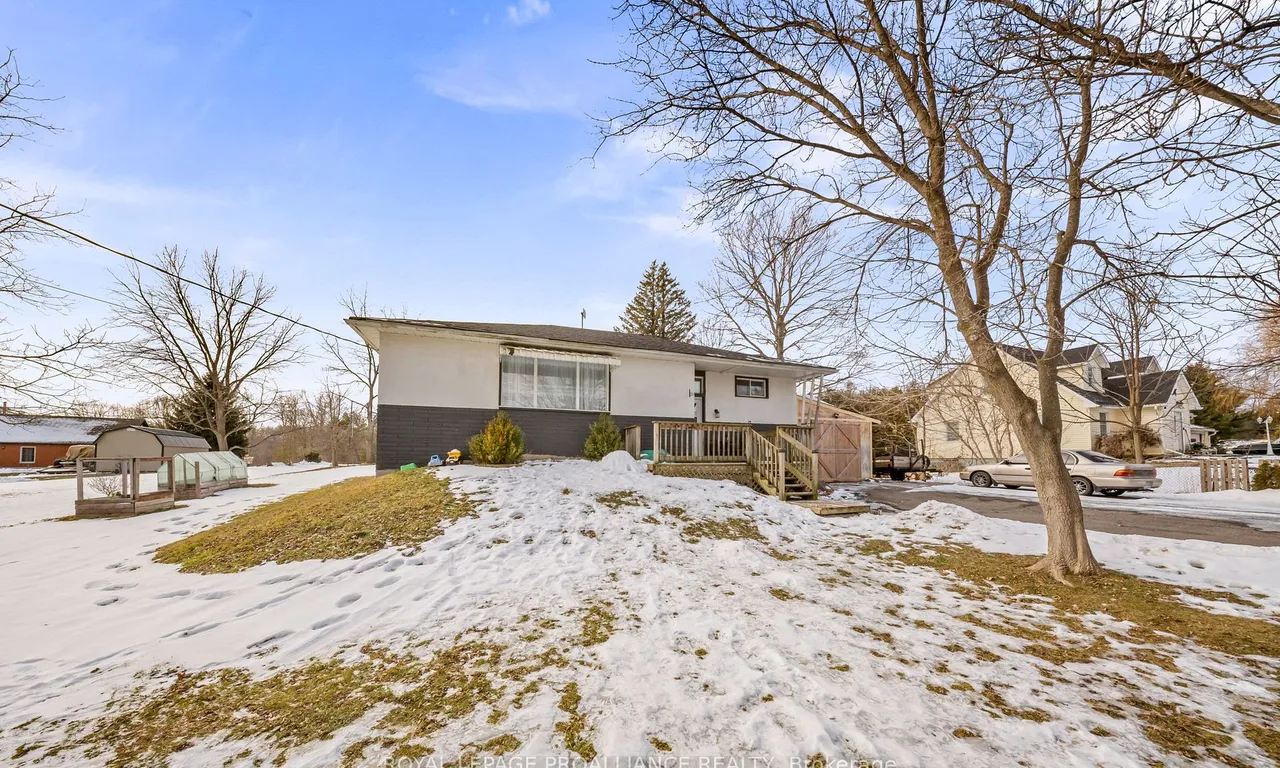 1074 County Rd 30, Brighton, ON K0K 1H0