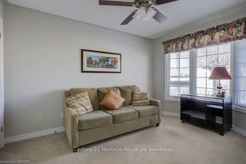 5 ARMSTRONG Drive, Tillsonburg, ON N4G 5T3