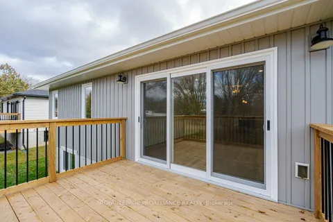10 Aldersgate Dr, Belleville, ON K8P 0C4