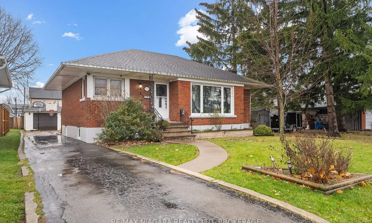 172 Queen St, Port Colborne, ON L3K 5J1