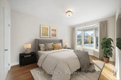 80 Marsh Ave, Peterborough, ON K9H 0J5